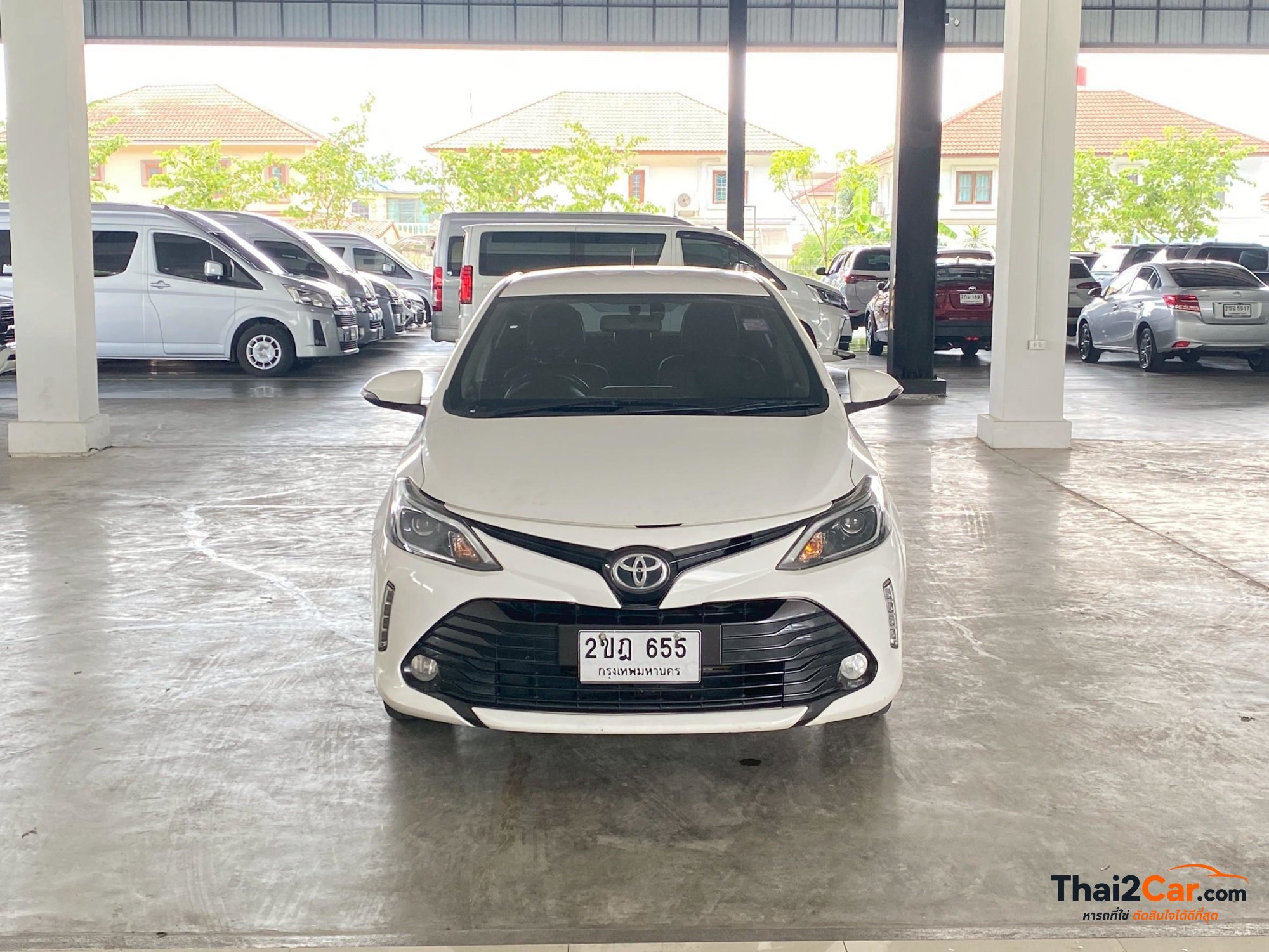 Toyota Vios Vios 1.5MID เกียร์ AT สีขาว ไมล์ 128,455 กม. ผ่อนเริ่มต้น 6,xxx/เดือน 2022