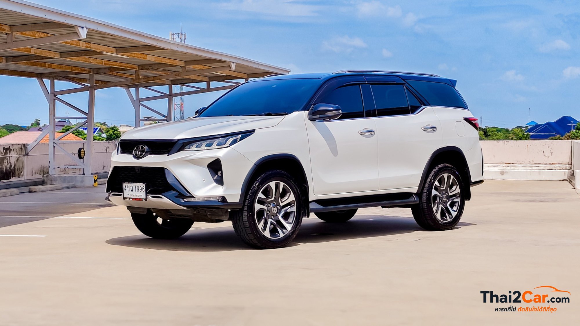 Toyota Fortuner Fortuner 2.4 LEGENDER BLACK​ Top A/T จด 2023 2022
