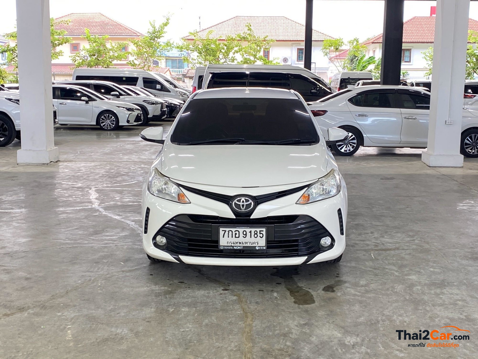 Toyota Vios Vios 1.5E จด19 เกียร์ AT สีขาว ไมล์ 211,799 กม. ผ่อนเริ่มต้น 4,xxx/เดือน 2017