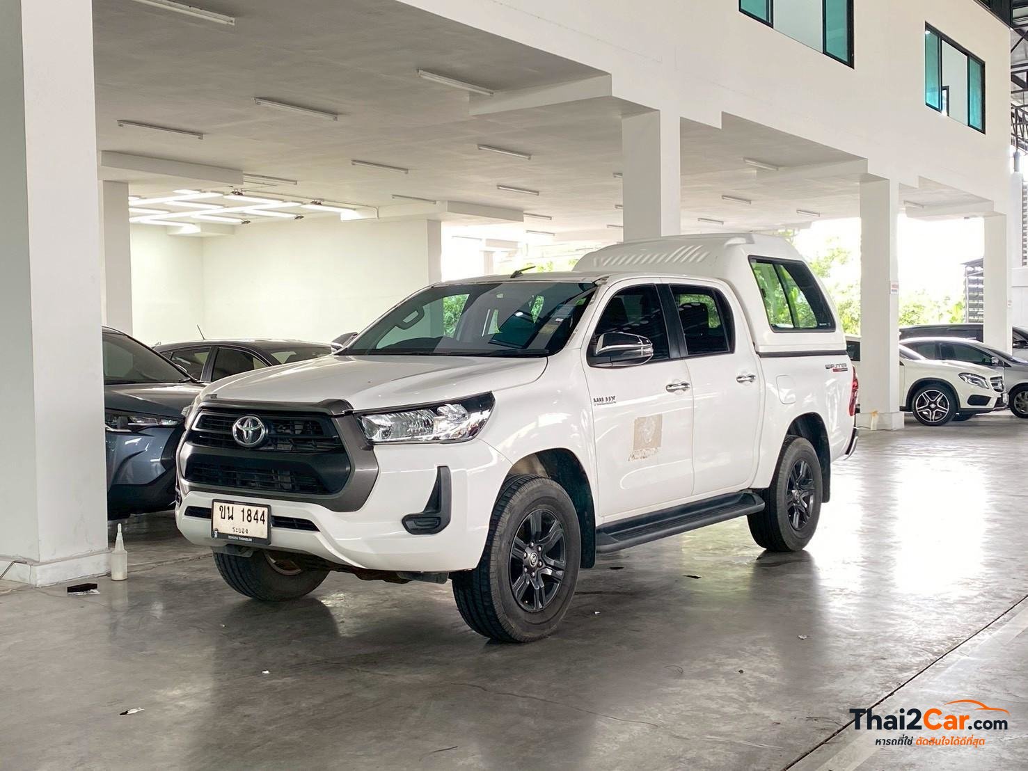 Toyota Hilux Revo Revo H 4Door Prerunner 4ประตู 2.4ENTRY เกียร์ AT สีขาว ไมล์ 146,979 กม. ผ่อนเริ่มต้น 9,xxx/เดือน 2021