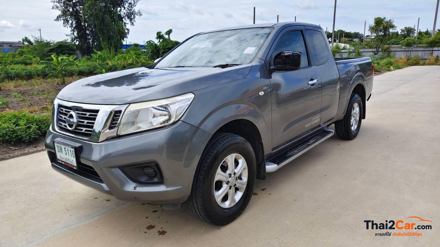Nissan Navara ​ Navara NP 300 Cab 2.5 E M/T​ 2015