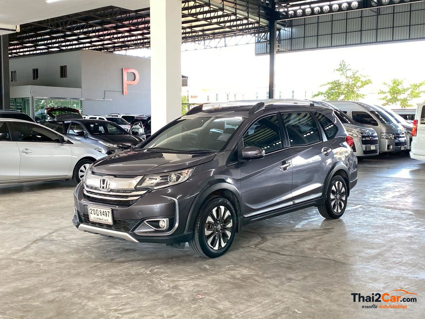 Honda BR-V BR-V 1.5SV เกียร์ AT สีเทาดำ ไมล์ 110,816 กม. ผ่อนเริ่มต้น 7,xxx/เดือน 2021