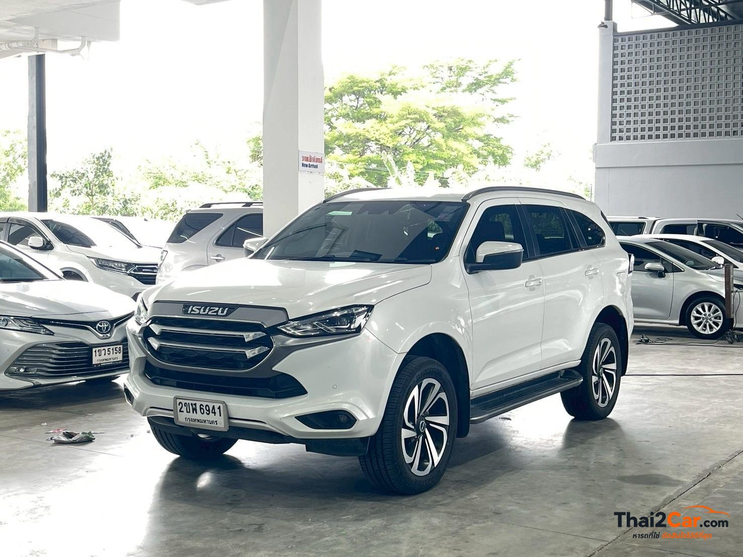 Isuzu MU-X Mu-X 1.9Ultimate เกียร์ AT สีขาว ไมล์ 108,080 กม. ผ่อนเริ่มต้น 14,xxx/เดือน 2022