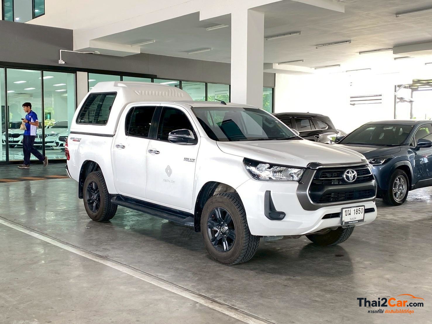 Toyota Hilux Revo Revo H 4Door Prerunner 4ประตู 2.4ENTRY เกียร์ AT สีขาว ไมล์ 129,310 กม. ผ่อนเริ่มต้น 9,xxx/เดือน 2021