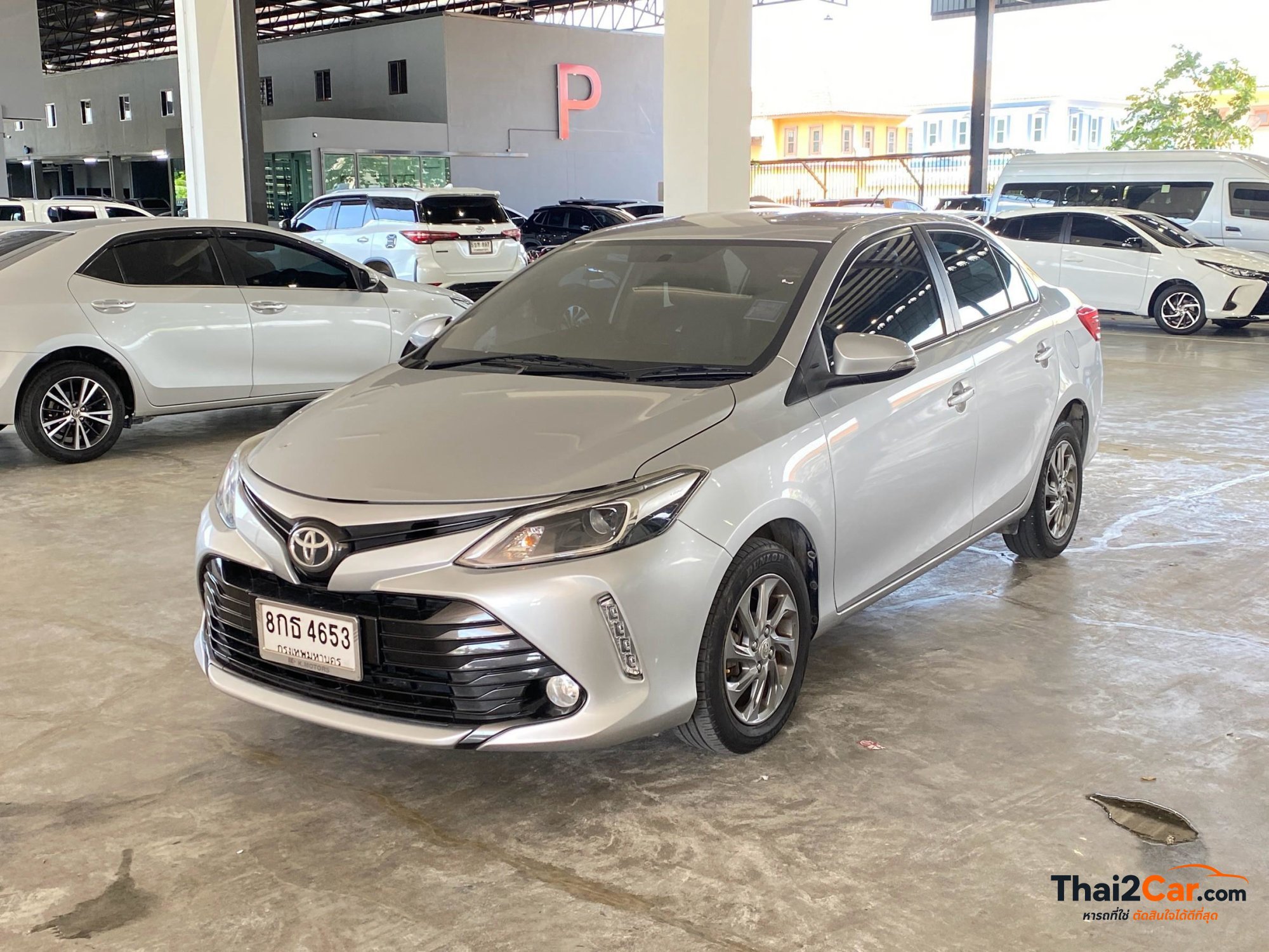Toyota Vios Vios 1.5MID เกียร์ AT สีบรอนซ์เงิน ไมล์ 157,723 กม. ผ่อนเริ่มต้น 5,xxx/เดือน 2019