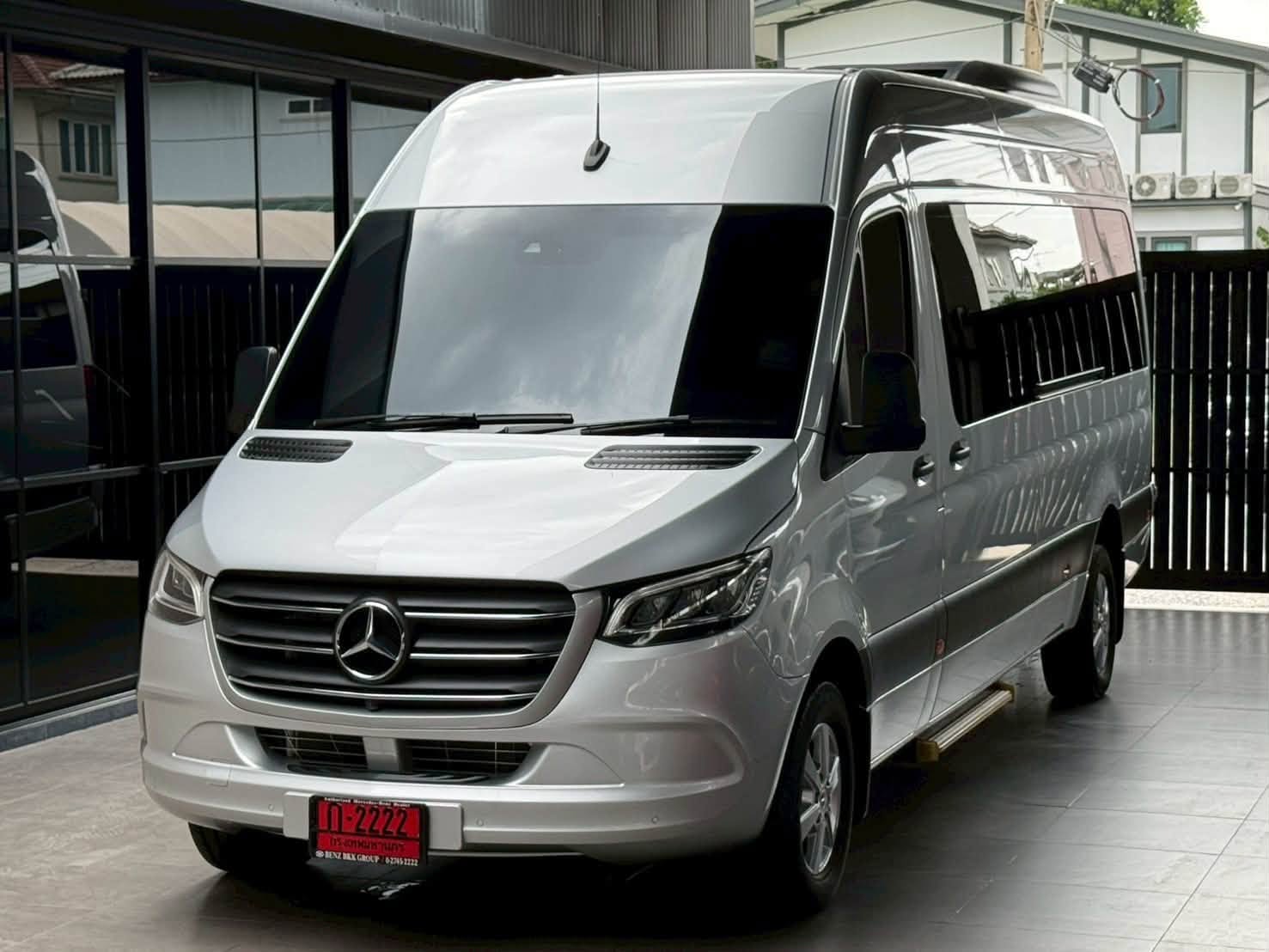 MERCEDES-BENZ SPRINTER 2024