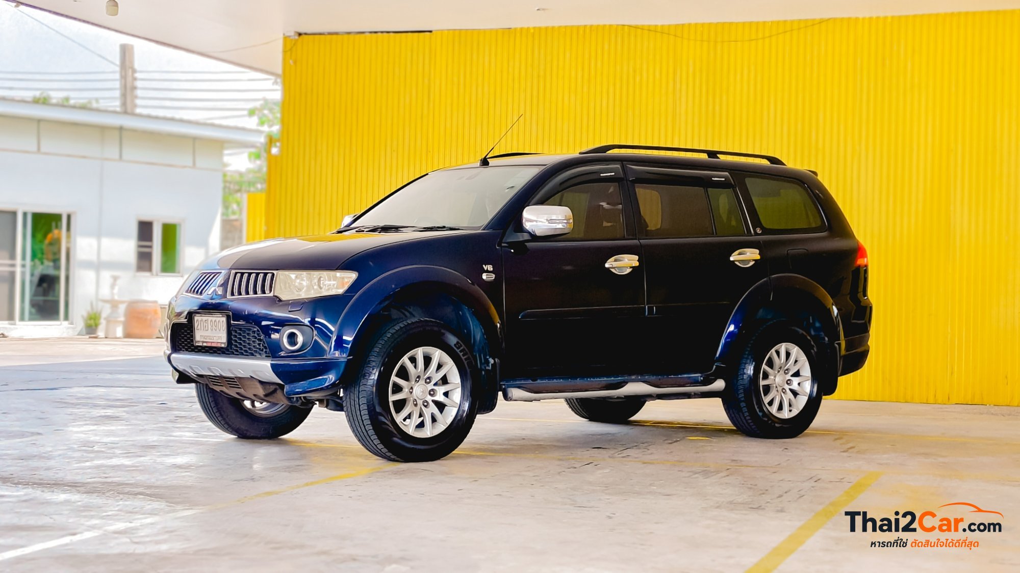 Mitsubishi Pajero Sport Pajero 3.0 V6 เบนซิน + LPG A/T จด 2014 2013