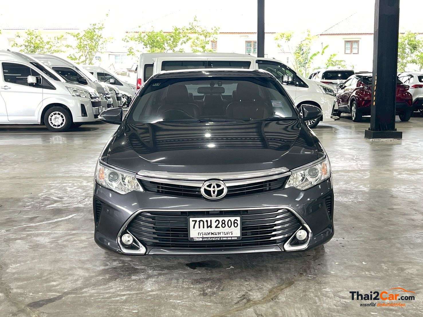 Toyota Camry Camry 2.0G จด18 เกียร์ AT สีเทาดำ ไมล์ 124,008 กม. ผ่อนเริ่มต้น 7,xxx/เดือน 2017
