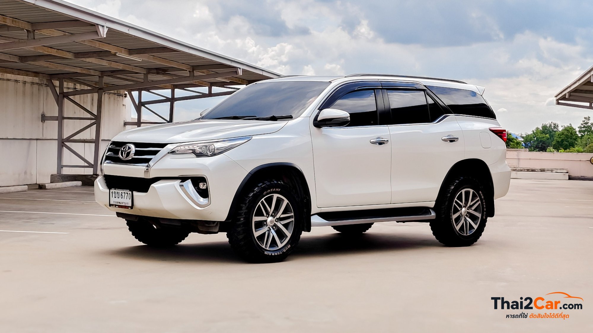 Toyota Fortuner Fortuner 2.4V 4WD A/T 2018
