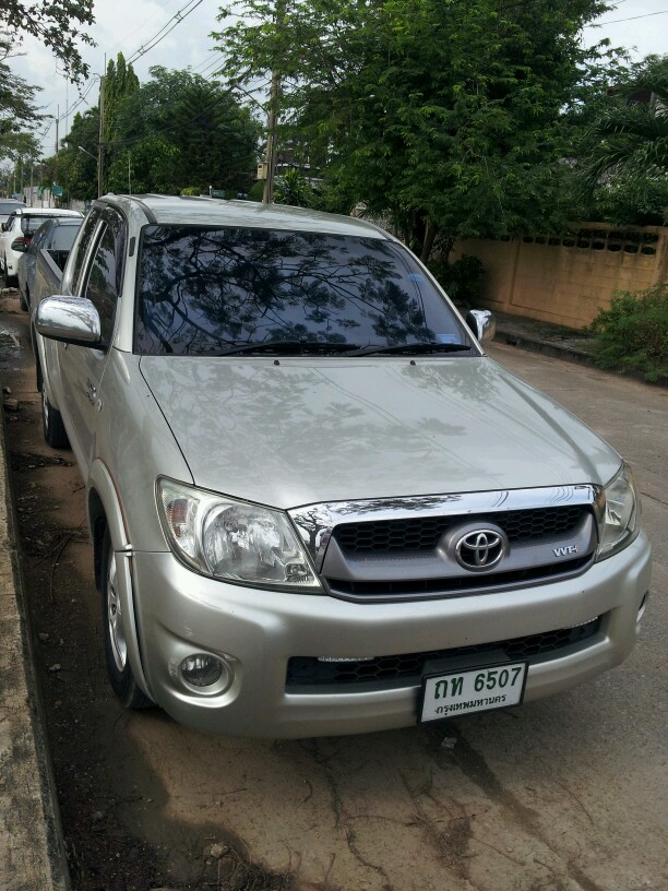 TOYOTA VIGO 2.7 G VVTI AT 2009