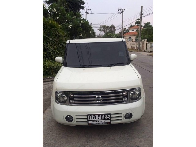 NISSAN CUBE 2010