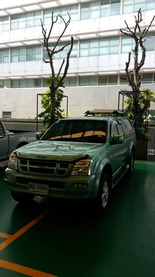 ISUZU D-MAX(ปี02-06) 2004