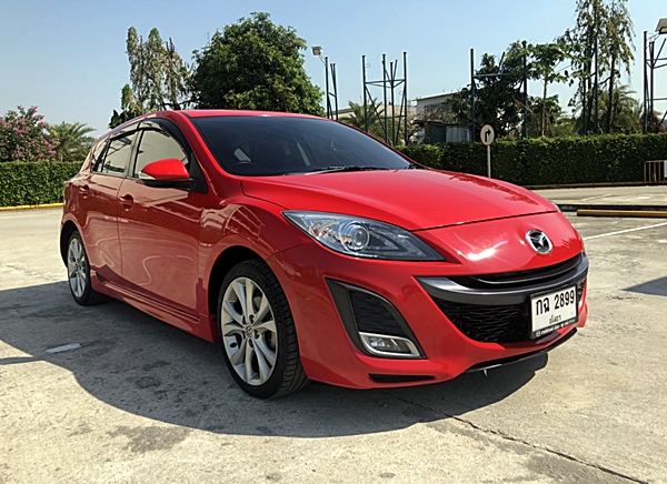 MAZDA 3 2011