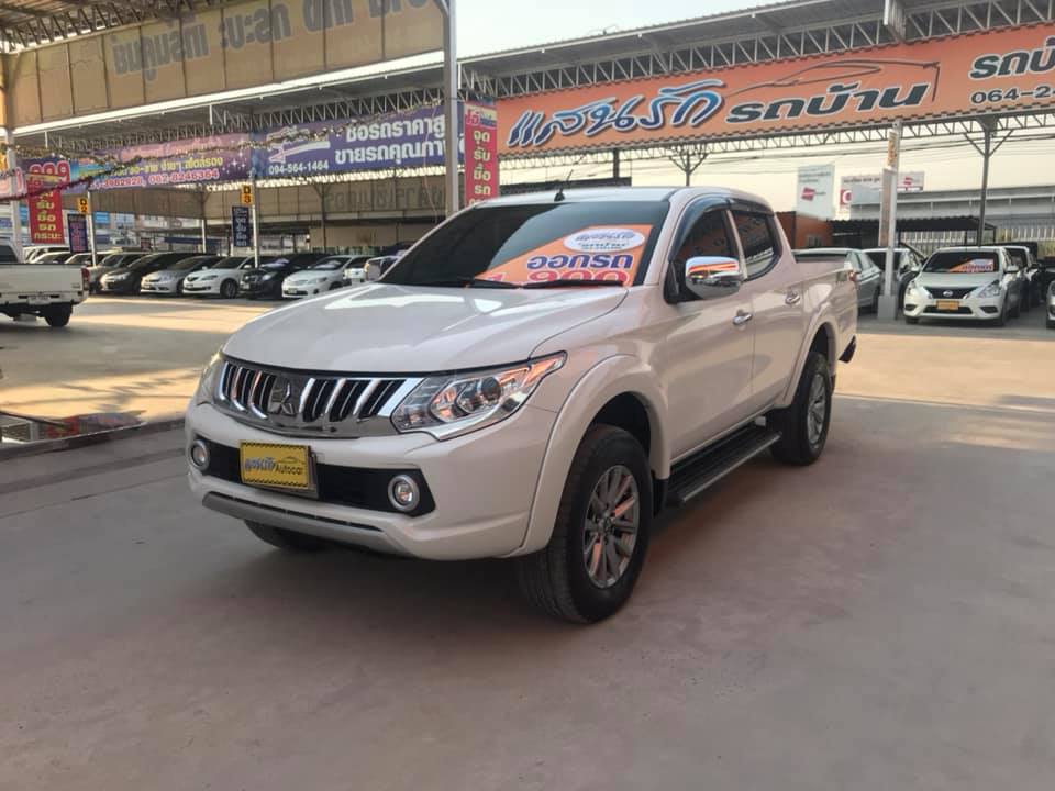 MITSUBISHI TRITON 2015