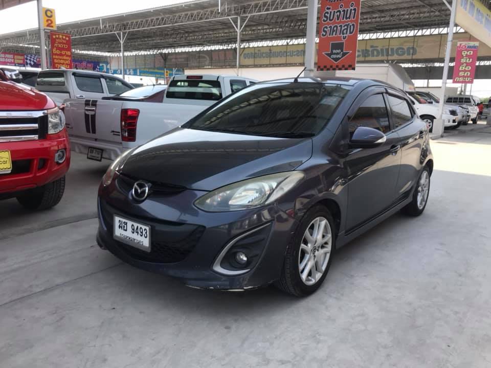 MAZDA 2 2012