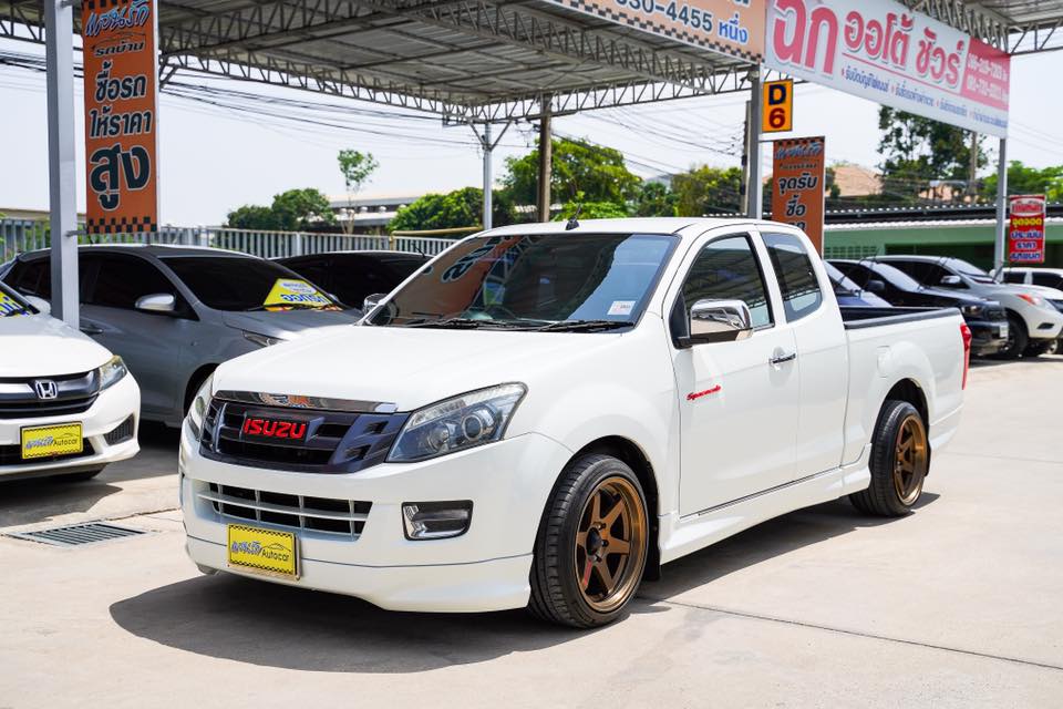 ISUZU D-MAX(ปี12-15) 2014