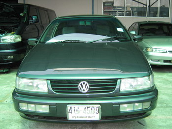 VOLKSWAGEN PASSAT 1996