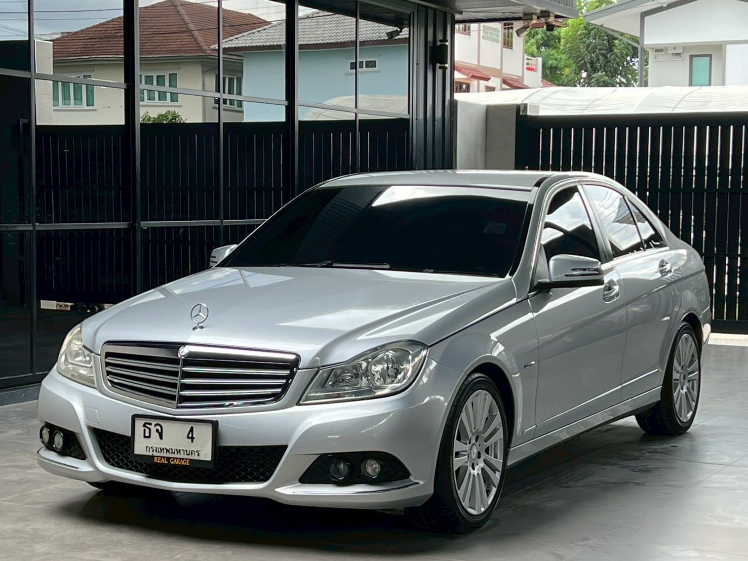 MERCEDES-BENZ C-CLASS 2012