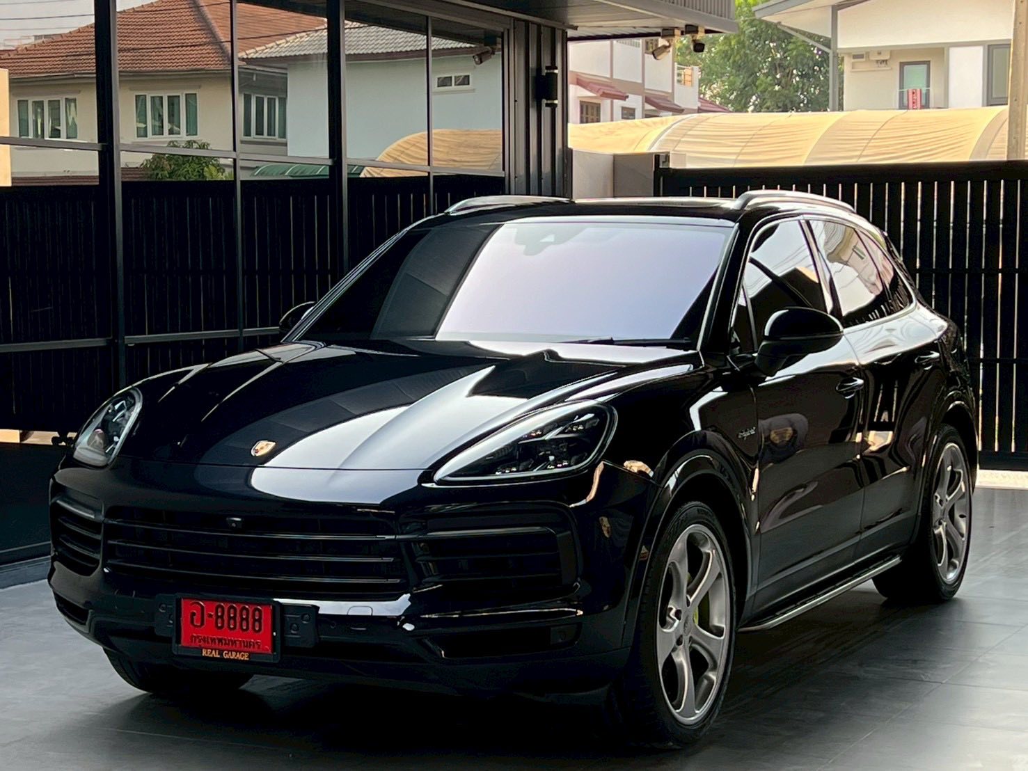 PORSCHE CAYENNE 2019