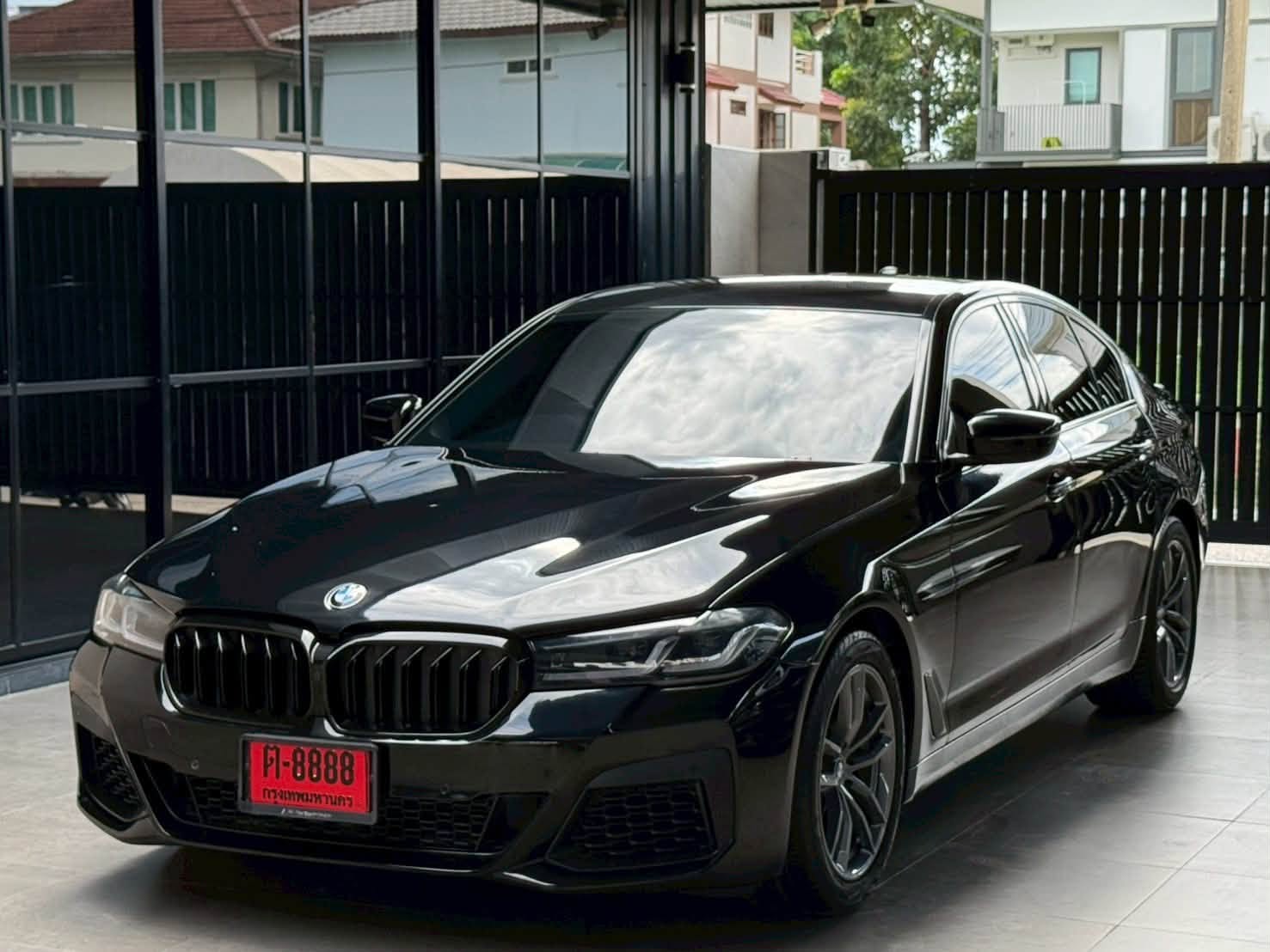 BMW SERIES 5 2018