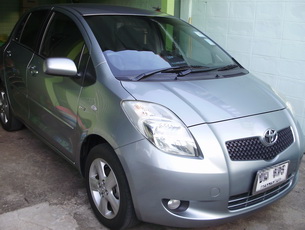 TOYOTA yaris 2007